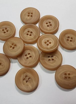 Пуговица пластик 4 прокола d-25мм бежевая - в интернет-магазине тканей Тессутидея арт. F-5566
