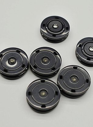 Кнопка пластик d-23мм серо-синяя - в интернет-магазине тканей Тессутидея арт. F-7007