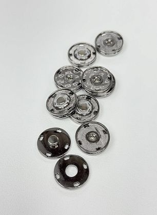 Кнопка металл серебро пришивная d-23мм  - в интернет-магазине тканей Тессутидея арт. F-7178
