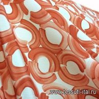 Крепдешин (н) коралловый геометрический орнамент на айвори - итальянские ткани Тессутидея арт. 02-8044