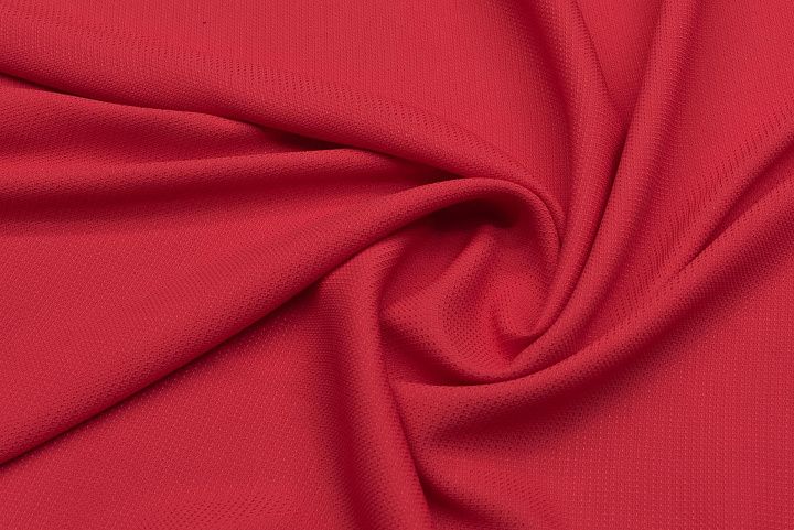 Плательная вискоза стрейч фактурная (о) малиновая - итальянские ткани Тессутидея арт. 04-1533