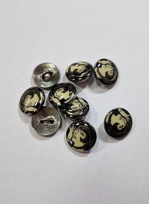 Пуговица на ножке металл серебро d-15мм женское лицо - в интернет-магазине тканей Тессутидея арт. F-5984