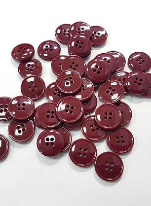 Пуговица пластик 4 прокола d-14мм бордовая - в интернет-магазине тканей Тессутидея арт. F-5311