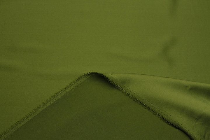 Шелк атлас стрейч (о) темно-оливковый - итальянские ткани Тессутидея арт. 10-4020
