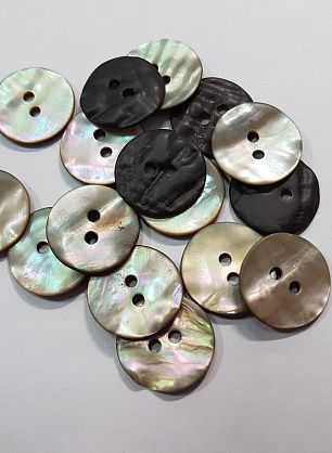 Пуговица ракушка 2 прокола d-20мм бежевая - в интернет-магазине тканей Тессутидея арт. F-5622