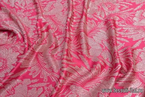 Шелк с люрексом (н) серебряный цветочный рисунок на темно-розовом - итальянские ткани Тессутидея арт. 10-2399