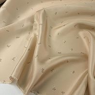 Шелк твил (н) мелкий цветочнай рисунок на бежевом - итальянские ткани Тессутидея арт. 10-4871