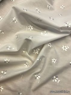Шитье (о) белые цветы - итальянские ткани Тессутидея арт. 01-3788