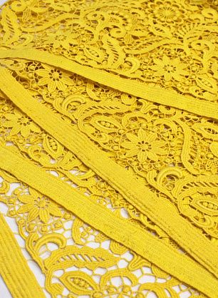 Кружевное полотно (о) темно-желтое  в стиле Valentino - в интернет-магазине тканей Тессутидея арт. 01-5463