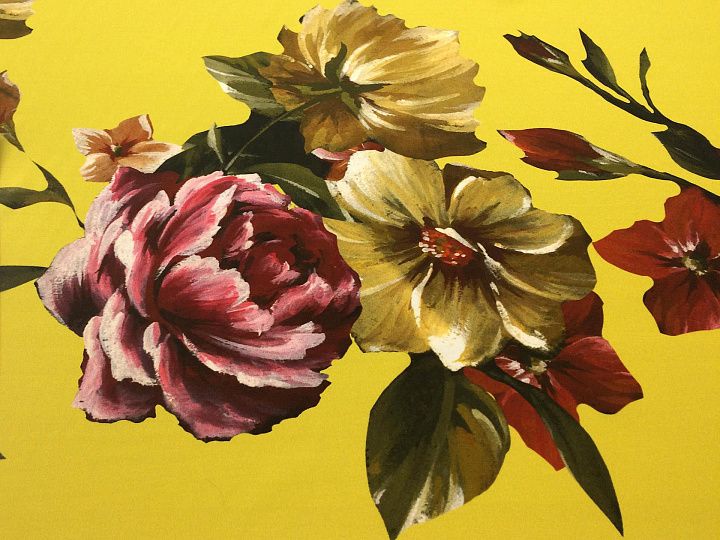 Крепдешин купон (1,6м) (н) цветочный орнамент на желтом - итальянские ткани Тессутидея арт. 02-7351