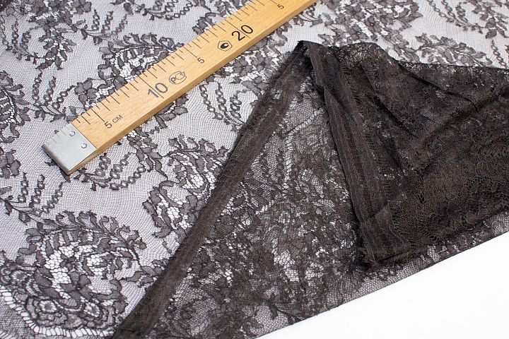 Кружевное полотно (о) коричневое в стиле Valentino - итальянские ткани Тессутидея арт. 10-0629