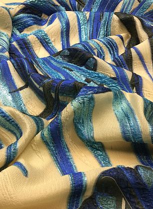 Жаккард с люрексом (н) сине-голубой орнамент на бежевом - в интернет-магазине тканей Тессутидея арт. 03-4949