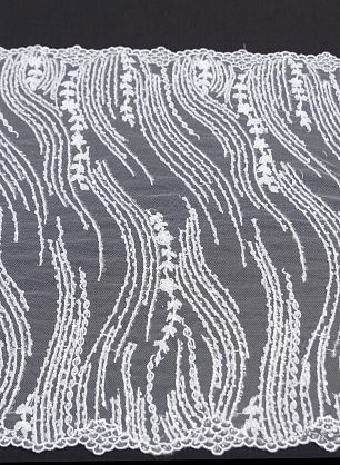 Кружевное полотно  расшитое бисером и пайетками (о) белое - в интернет-магазине тканей Тессутидея арт. 03-6672